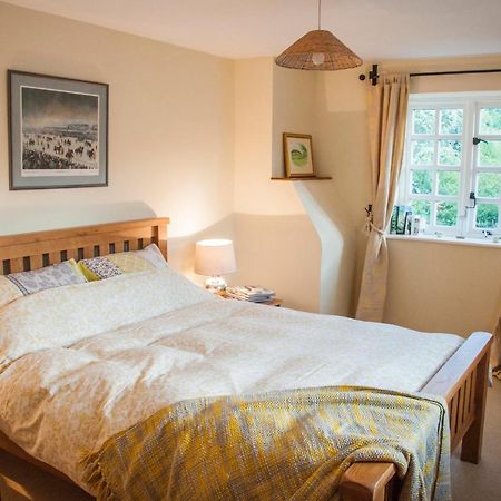 Milton Farm Bed & Breakfast East Knoyle Exterior foto